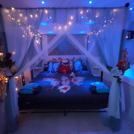 Loft Avec Baignoire Spa Lecrin Romantique Ochancourt Exteriér fotografie